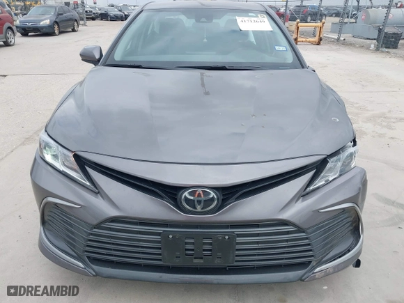2024 Toyota Camry LE with VIN 4T1C11AK6RU850099, listed as a IAAI auction lot 41712649 with 39,825 mi miles. Bid and sale history available at carsss.com. Image 13.