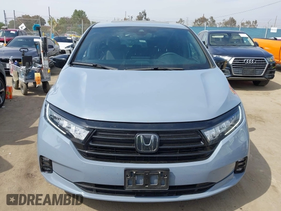 2023 Honda Odyssey Sport z VIN 5FNRL6H72PB031975, wystawiony jako IAAI lot #42047457 z przebiegiem 34 886 mil mil oraz . Historia ofert i sprzedaży dostępna na DreamBid. Obrazek 12.