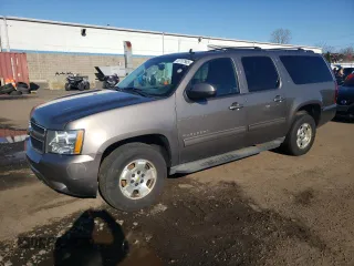 2013 Chevrolet Suburban LT with VIN 1GNSKJE7XDR114014, listed as a Copart auction lot 53757565 with 175,609 mi miles and Clean Title. Bid and sale history available at carsss.com. Image 1.