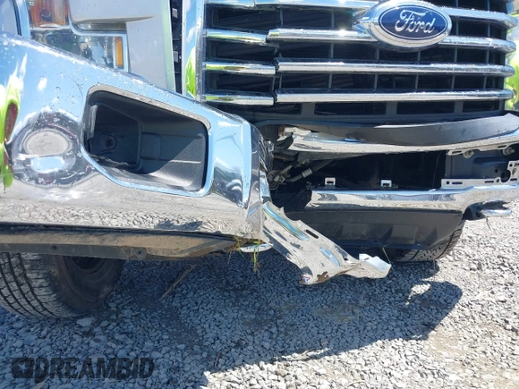 2015 Ford F-150 XLT with VIN 1FTEW1EF2FFC28742, listed as a IAAI auction lot 41983342 with 127,341 mi miles and . Bid and sale history available at DreamBid. Image 17.