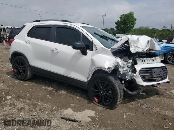 2020 Chevrolet Trax LT with VIN 3GNCJLSB7LL230367, listed as a Copart auction lot 57222255 with 26,180 mi miles and Salvage title. Bid and sale history available at DreamBid. Image 4.