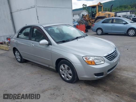 2009 Kia Spectra EX z VIN KNAFE222795660684, wystawiony jako IAAI lot #42385088 z przebiegiem 167 307 mil mil oraz . Historia ofert i sprzedaży dostępna na DreamBid. Obrazek 1.