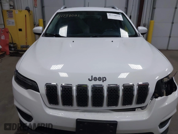 2020 Jeep Cherokee Latitude with VIN 1C4PJMCB5LD543499, listed as a IAAI auction lot 41738021 with 62,309 mi miles. Bid and sale history available at carsss.com. Image 13.