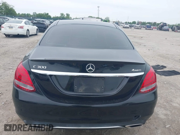 2016 Mercedes-Benz C 300 Luxury with VIN 55SWF4KB0GU098553, listed as a IAAI auction lot 42344188 with 167,970 mi miles and . Bid and sale history available at DreamBid. Image 16.