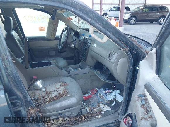 2004 Ford Explorer Eddie Bauer with VIN 1FMZU74K04ZB24170, listed as a IAAI auction lot 41056137 with Not provided miles and . Bid and sale history available at DreamBid. Image 5.