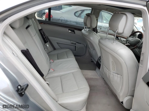2010 Mercedes-Benz S-Class S 550 with VIN WDDNG7BB5AA319646, listed as a Copart auction lot 47017485 with 188,671 mi miles and Salvage Title. Bid and sale history available at carsss.com. Image 10.