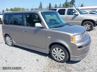 2005 Scion xB with VIN JTLKT324950220945, listed as a IAAI auction lot 42090170 with 182,235 mi miles. Bid and sale history available at carsss.com. Image 1.