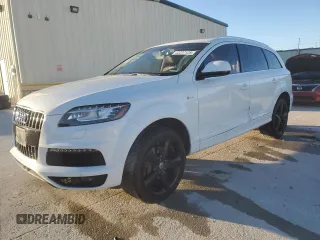2013 Audi Q7 3.0T S line Prestige with VIN WA1DGAFE4DD004292, listed as a Copart auction lot 42227125 with 125,682 mi miles and Clean Title. Bid and sale history available at carsss.com. Image 1.