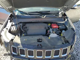 2020 Jeep Compass Latitude with VIN 3C4NJDBB0LT164557, listed as a Copart auction lot 49417785 with 25,540 mi miles and Salvage Title. Bid and sale history available at carsss.com. Image 12.