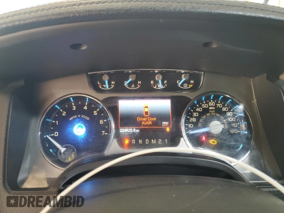 2012 Ford F-150 XL z VIN 1FTFW1CT9CFC08965, wystawiony jako Copart lot #51011135 z przebiegiem 224 625 mil mil oraz Szkoda całkowita • Salvage title. Historia ofert i sprzedaży dostępna na DreamBid. Obrazek 9.