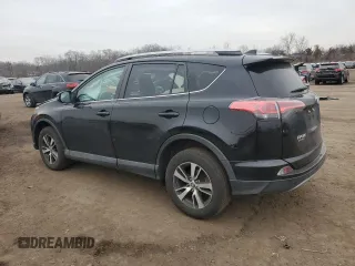 2018 Toyota RAV4 XLE with VIN 2T3RFREV0JW829291, listed as a Copart auction lot 47640525 with 115,633 mi miles and Salvage Title. Bid and sale history available at carsss.com. Image 2.