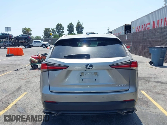 2020 Lexus NX 300 с VIN JTJDARBZ7L5013525, выставлен на аукционе IAAI как лот 42580599 с пробегом 55 500 миль миль и . История ставок и продаж доступна на DreamBid. Изображение 16.