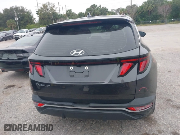 2022 Hyundai Tucson SE with VIN 5NMJA3AE9NH068012, listed as a IAAI auction lot 41173239 with 44,137 mi miles and . Bid and sale history available at carsss.com. Image 16.