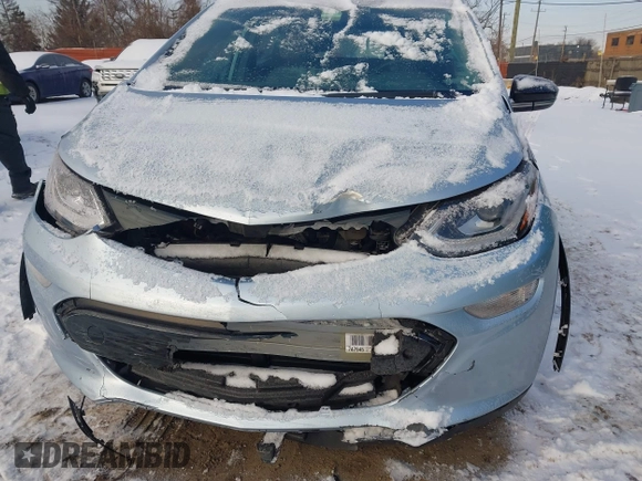 2018 Chevrolet Bolt EV LT with VIN 1G1FW6S01J4109692, listed as a IAAI auction lot 41527696 with 88,067 mi miles and . Bid and sale history available at DreamBid. Image 6.