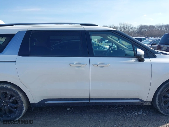 2024 Kia Carnival SX Prestige with VIN KNDNE5H31R6318898, listed as a IAAI auction lot 41542127 with 21,260 mi miles. Bid and sale history available at carsss.com. Image 14.