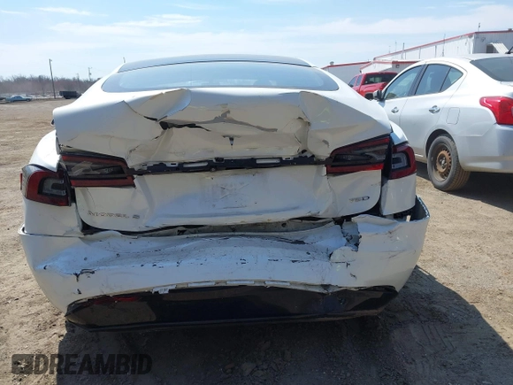 2017 Tesla Model S 100D with VIN 5YJSA1E29HF193543, listed as a IAAI auction lot 41903052 with 120,239 mi miles. Bid and sale history available at carsss.com. Image 16.