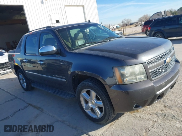 2010 Chevrolet Avalanche LTZ with VIN 3GNNCGE03AG268382, listed as a IAAI auction lot 41502808 with 254,571 mi miles and . Bid and sale history available at DreamBid. Image 13.