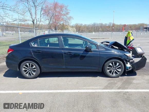 2015 Honda Civic EX z VIN 19XFB2F83FE244237, wystawiony jako IAAI lot #42069562 z przebiegiem 162 253 mil mil oraz . Historia ofert i sprzedaży dostępna na DreamBid. Obrazek 13.