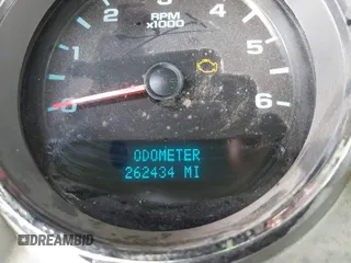 2008 Chevrolet Silverado 1500 LTZ with VIN 3GCEK13398G289804, listed as a IAAI auction lot 42049924 with 262,434 mi miles. Bid and sale history available at carsss.com. Image 7.