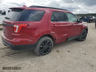 2017 Ford Explorer XLT with VIN 1FM5K7D89HGD36172, listed as a Copart auction lot 47600625 with 111,884 mi miles and Clean Title. Bid and sale history available at carsss.com. Image 3.