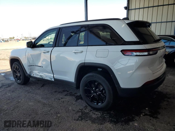 2024 Jeep Grand Cherokee Altitude with VIN 1C4RJGAG4R8550874, listed as a Copart auction lot 57902725 with 26,703 mi miles and Clean title. Bid and sale history available at DreamBid. Image 2.