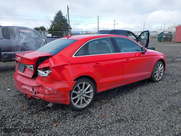 2015 Audi A3 2.0T Premium Plus with VIN WAUEFGFFXF1044922, listed as a IAAI auction lot 41709772 with 77,700 mi miles. Bid and sale history available at carsss.com. Image 4.