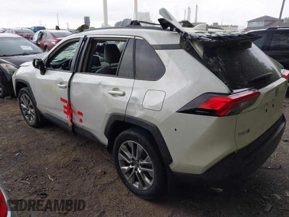 2022 Toyota RAV4 XLE Premium z VIN 2T3A1RFV1NW312419, wystawiony jako IAAI lot #42361686 z przebiegiem 14 291 mil mil oraz . Historia ofert i sprzedaży dostępna na DreamBid. Obrazek 3.