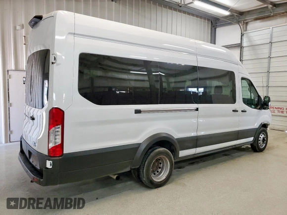2023 Ford Transit Passenger XL with VIN 1FBVU4XG3PKA88775, listed as a Copart auction lot 59791925 with 107,252 mi miles and Clean title. Bid and sale history available at DreamBid. Image 3.
