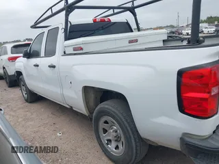 2018 Chevrolet Silverado 1500 Work Truck with VIN 1GCRCNEH9JZ308615, listed as a IAAI auction lot 41852122 with 165,799 mi miles. Bid and sale history available at carsss.com. Image 14.