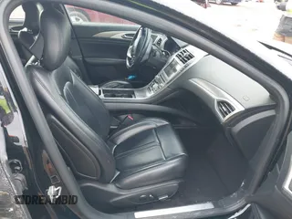 2017 Lincoln MKZ Hybrid Premiere with VIN 3LN6L5KU8HR601114, listed as a IAAI auction lot 41503506 with 86,629 mi miles. Bid and sale history available at carsss.com. Image 5.