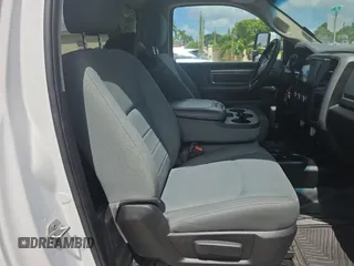 2018 Ram 5500 Tradesman с VIN 3C7WRNDL0JG382953, выставлен на аукционе Copart как лот 61581835 с пробегом 163 711 миль миль и Списание • Salvage title. История ставок и продаж доступна на DreamBid. Изображение 6.