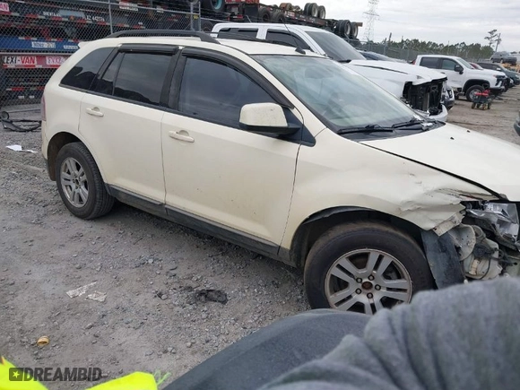 2007 Ford Edge SEL with VIN 2FMDK38CX7BB70382, listed as a IAAI auction lot 41051572 with 191,229 mi miles. Bid and sale history available at carsss.com. Image 1.
