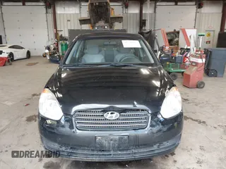 2011 Hyundai Accent GLS z VIN KMHCN4AC1BU620314, wystawiony jako IAAI lot #42228847 z przebiegiem 144 313 mil mil oraz . Historia ofert i sprzedaży dostępna na DreamBid. Obrazek 12.