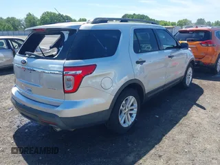 2015 Ford Explorer z VIN 1FM5K7B83FGC12754, wystawiony jako IAAI lot #42296111 z przebiegiem 224 135 mil mil oraz . Historia ofert i sprzedaży dostępna na DreamBid. Obrazek 4.