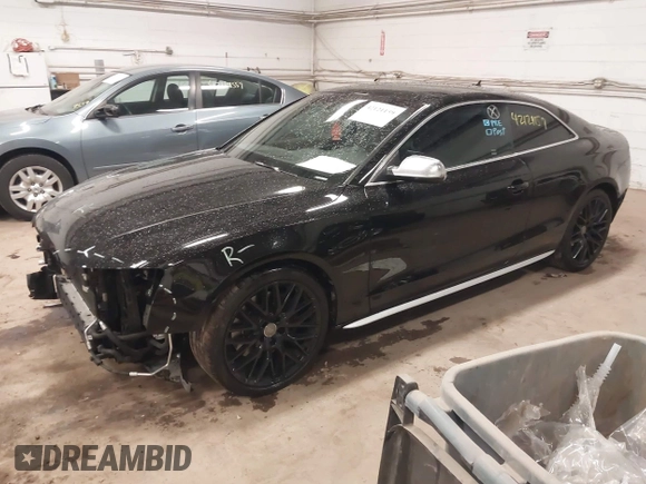2015 Audi S5 Premium Plus z VIN WAUCGAFRXFA060758, wystawiony jako IAAI lot #42121159 z przebiegiem 78 266 mil mil oraz . Historia ofert i sprzedaży dostępna na DreamBid. Obrazek 2.