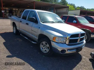 2005 Dodge 1500 SLT with VIN 1D7HA18N25J605537, listed as a IAAI auction lot 42015732 with 142,722 mi miles. Bid and sale history available at carsss.com. Image 1.