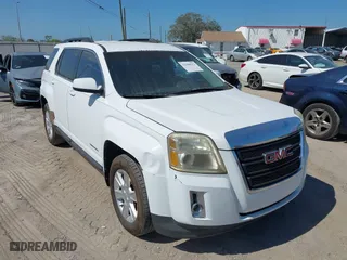 2011 GMC Terrain SLE-2 with VIN 2CTALSEC5B6300982, listed as a IAAI auction lot 41688512 with 142,769 mi miles. Bid and sale history available at carsss.com. Image 1.