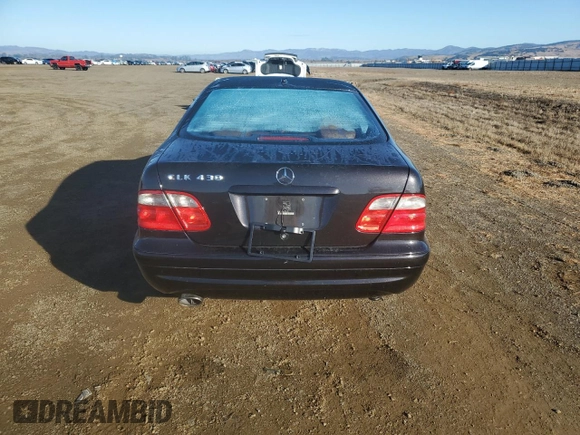 2002 Mercedes-Benz CLK 320/430 with VIN WDBLJ70G02T100860, listed as a Copart auction lot 81083964 with 88,875 mi miles and Salvage Title. Bid and sale history available at DreamBid. Image 6.