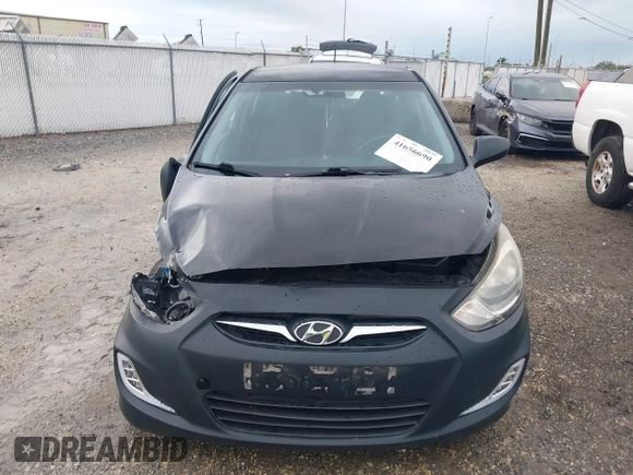 2013 Hyundai Accent GS z VIN KMHCT5AE7DU096831, wystawiony jako IAAI lot #41656690 z przebiegiem 91 442 mil mil oraz . Historia ofert i sprzedaży dostępna na DreamBid. Obrazek 12.