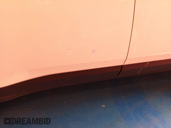 2022 Chevrolet Traverse LT with VIN 1GNEVHKW7NJ155600, listed as a IAAI auction lot 42793694 with 78,927 mi miles and . Bid and sale history available at DreamBid. Image 33.