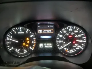 2015 Nissan Pathfinder Platinum with VIN 5N1AR2MN7FC670076, listed as a Copart auction lot 52498125 with 101,993 mi miles and Salvage title. Bid and sale history available at DreamBid. Image 9.
