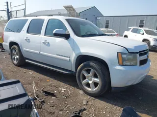 2007 Chevrolet Suburban LT with VIN 3GNFK16397G116032, listed as a IAAI auction lot 42391864 with 226,280 mi miles and . Bid and sale history available at DreamBid. Image 1.