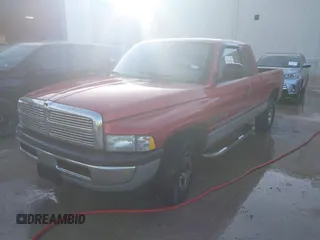 1998 Dodge 1500 с VIN 1B7HC13Y6WJ221378, выставлен на аукционе IAAI как лот 41751883 с пробегом 153 035 миль миль и . История ставок и продаж доступна на DreamBid. Изображение 2.