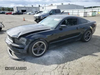 2008 Ford Mustang GT Deluxe with VIN 1ZVHT82H185162646, listed as a Copart auction lot 51623075 with 106,896 mi miles and Salvage title. Bid and sale history available at DreamBid. Image 1.