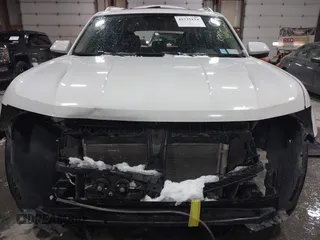 2018 Volkswagen Atlas SEL with VIN 1V2MR2CAXJC557973, listed as a IAAI auction lot 41535114 with 107,894 mi miles and . Bid and sale history available at DreamBid. Image 6.