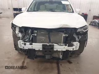 2022 Cadillac XT6 Premium Luxury with VIN 1GYKPDRS3NZ131095, listed as a IAAI auction lot 42087620 with 36,740 mi miles and . Bid and sale history available at DreamBid. Image 6.