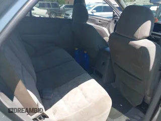 2006 Kia Sorento LX with VIN KNDJD733865509532, listed as a IAAI auction lot 42137155 with 209,149 mi miles and . Bid and sale history available at DreamBid. Image 8.