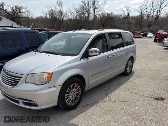 2011 Chrysler Town & Country Limited with VIN 2A4RR6DGXBR783676, listed as a Copart auction lot 47818865 with 126,082 mi miles and Clean Title. Bid and sale history available at carsss.com. Image 2.