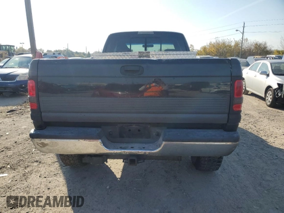 2001 Dodge Ram 2500 with VIN 3B7KF23651G821045, listed as a Copart auction lot 78208214 with 300,131 mi miles and Salvage Title. Bid and sale history available at carsss.com. Image 6.