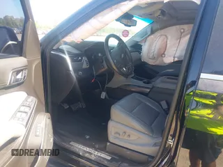 2017 Chevrolet Tahoe LT z VIN 1GNSCBKC8HR304002, wystawiony jako IAAI lot #42161530 z przebiegiem 133 891 mil mil oraz . Historia ofert i sprzedaży dostępna na DreamBid. Obrazek 5.